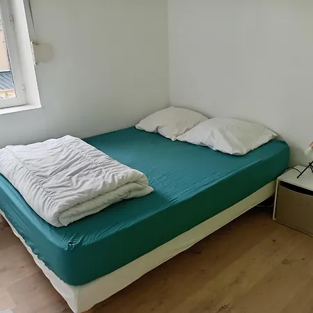 Apartment T2 Lumineux Refait A Neuf